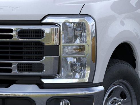 New 2026 Ford F350 XL w/ XL Chrome Package image 18