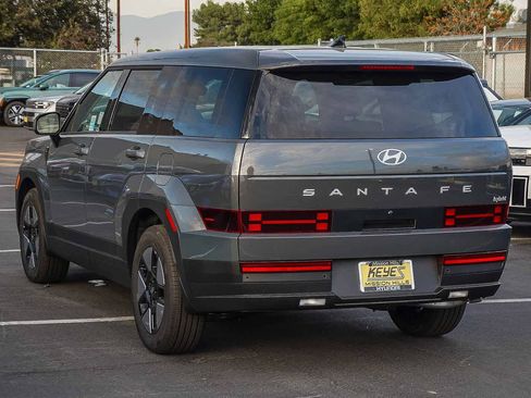 New 2026 Hyundai Santa Fe SE image 6