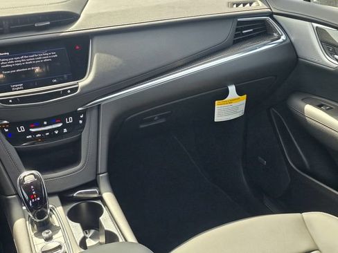 New 2026 Cadillac XT5 Sportv AWD/4WD image 19