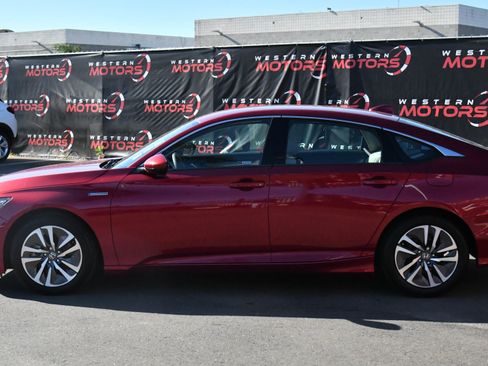 Used 2021 Honda Accord Hybrid image 4