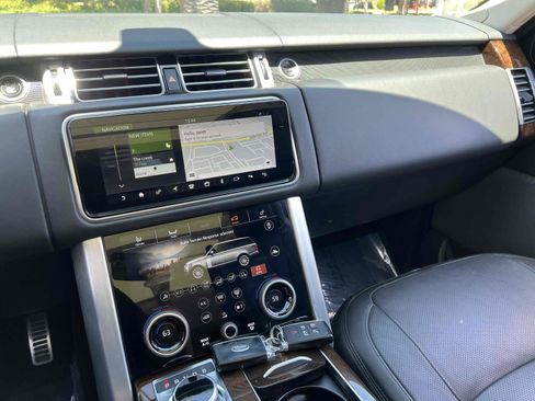 Used 2020 Land Rover Range Rover HSE AWD/4WD image 9