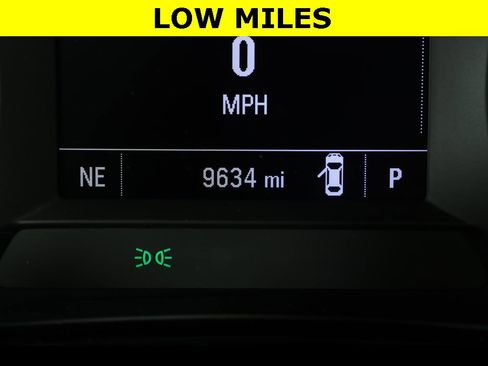 Used 2024 Chevrolet Trax LS w/ LS Convenience Package image 6