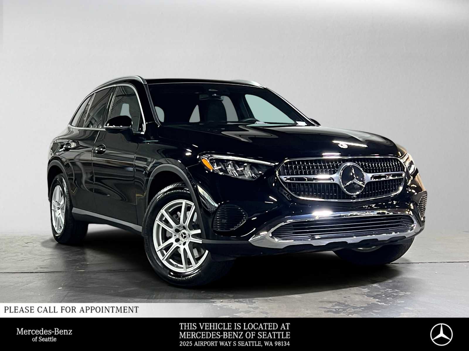 Used 2026 Mercedes-Benz GLC 300 4MATIC image 1