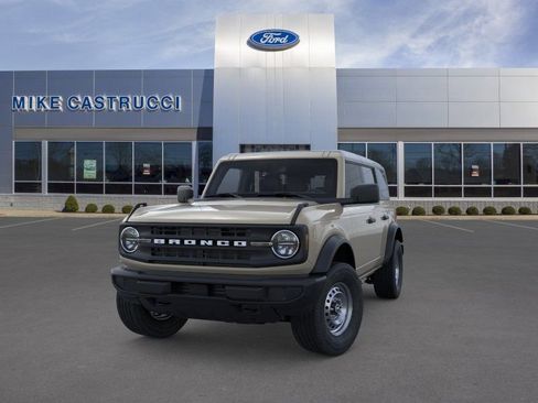 New 2026 Ford Bronco 4-Door AWD/4WD image 2