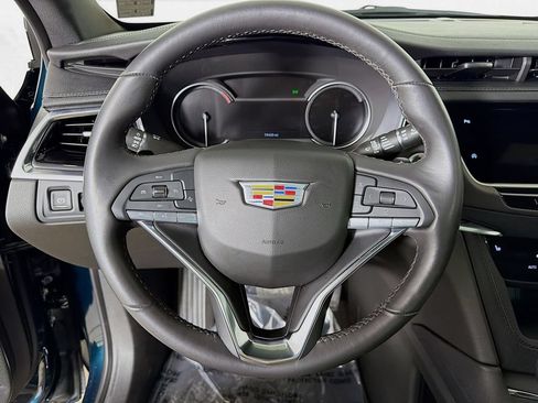 Certified 2024 Cadillac XT6 Luxury AWD/4WD image 13