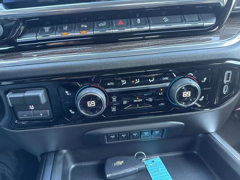 Used 2025 Chevrolet Silverado 3500 LT w/ All Star Edition AWD/4WD image 19