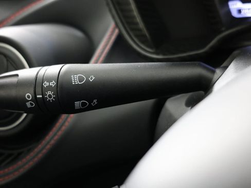 Used 2015 Alfa Romeo 4C Base w/ Leather Interior Group image 15