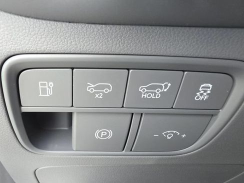 New 2026 Hyundai Ioniq 9 SEL AWD/4WD image 17