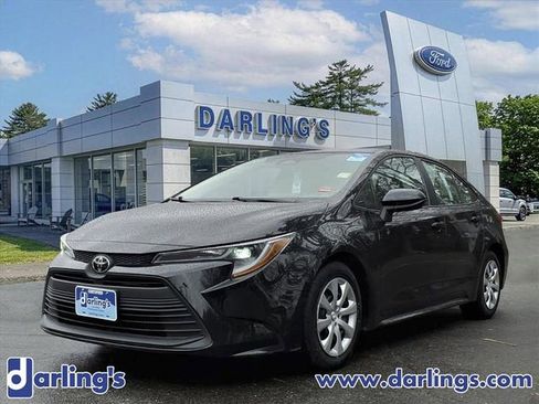 Used 2023 Toyota Corolla LE FWD image 1