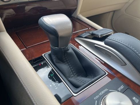 Used 2017 Lexus LS 460 image 29