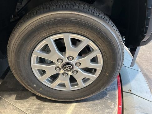 New 2025 Toyota Tacoma SR5 image 17