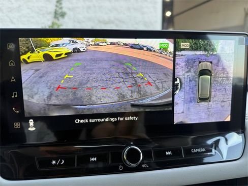 New 2026 Mitsubishi Outlander SE image 19