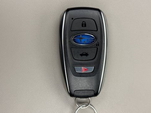 Used 2025 Subaru Forester Premium AWD/4WD image 24