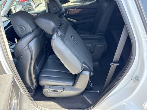 Used 2022 Acura MDX 3.5L image 11