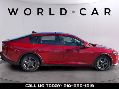 Certified 2025 Kia K4