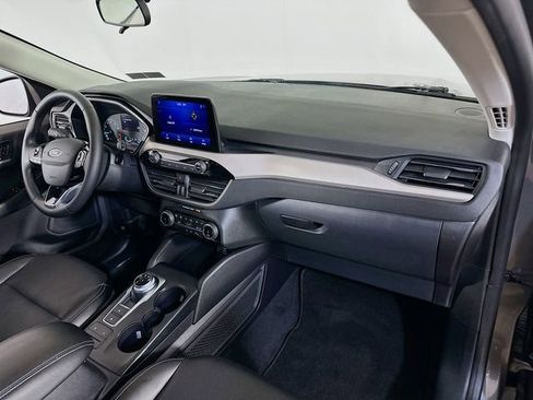 Certified 2022 Ford Escape SEL image 11