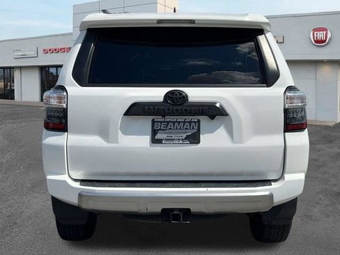 Used 2021 Toyota 4Runner TRD Off-Road Premium w/ Moonroof Package AWD/4WD image 6