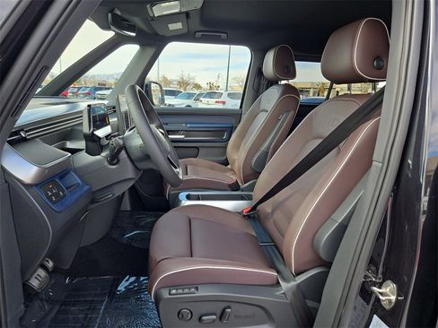 New 2025 Volkswagen ID. Buzz Pro S image 19