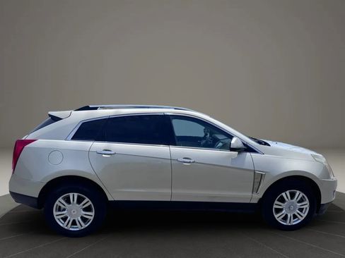 Used 2015 Cadillac SRX Luxury w/ Driver Awareness Package FWD image 3