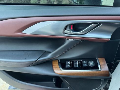 Used 2017 MAZDA CX-9 Signature image 30