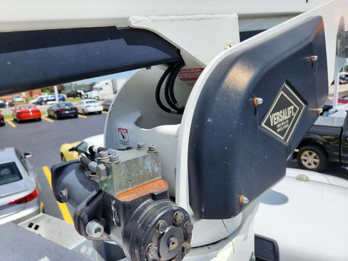 Used 2014 RAM 4500 Tradesman image 13