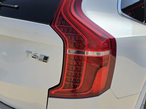 Used 2016 Volvo XC90 T6 Inscription AWD/4WD image 9