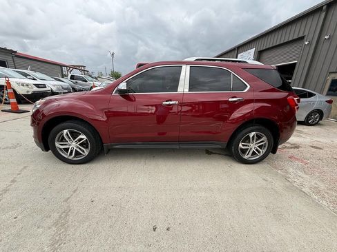 Used 2017 Chevrolet Equinox Premier w/ Enhanced Convenience Package image 28