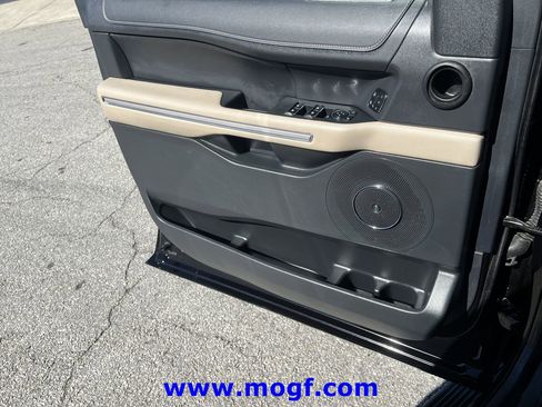 Certified 2024 Ford Expedition Max Limited image 18