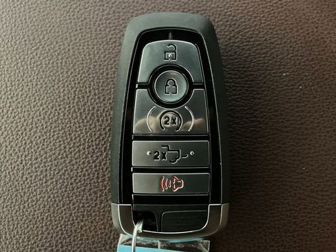 Certified 2023 Ford F150 Lariat w/ Equipment Group 502A High image 34