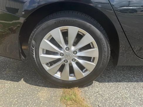 Used 2015 Honda Accord EX-L image 43