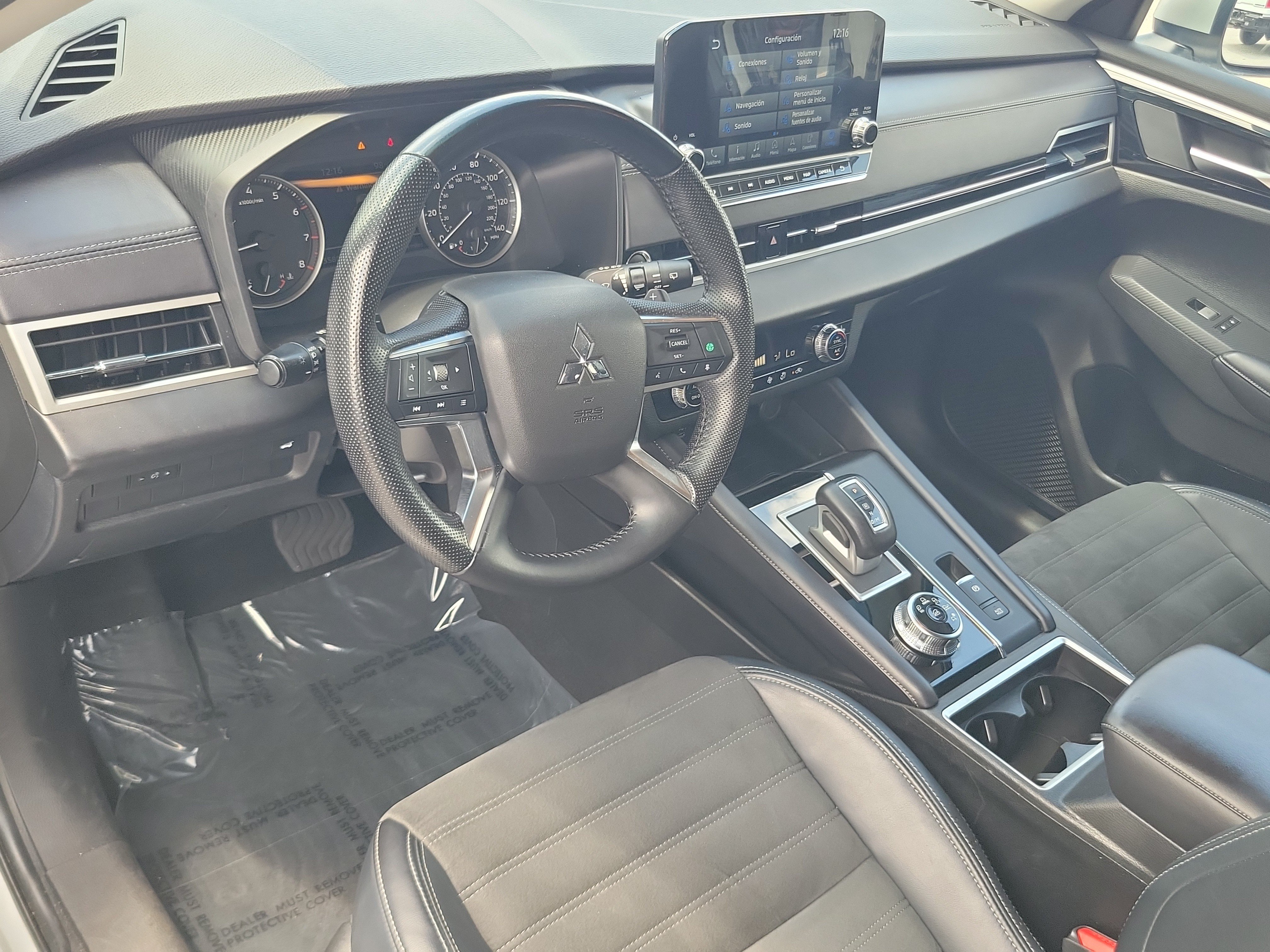 Used 2024 Mitsubishi Outlander SE FWD image 9