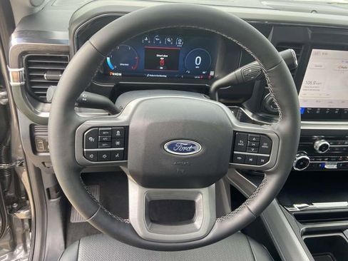 New 2026 Ford F250 Lariat w/ Lariat Ultimate Package AWD/4WD image 15