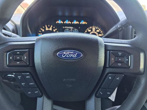 Used 2017 Ford F150 XL w/ Equipment Group 101A Mid AWD/4WD image 14