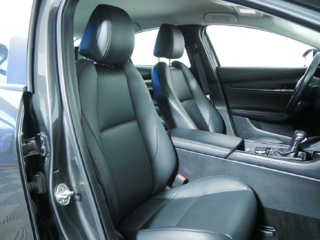 Used 2024 MAZDA MAZDA3 s FWD image 13