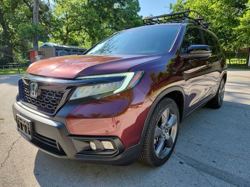Used 2019 Honda Passport Touring image 3