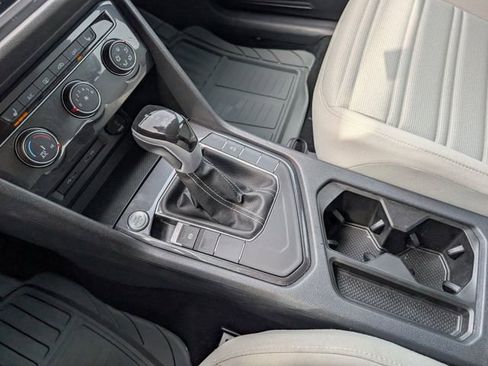 Used 2024 Volkswagen Tiguan S image 12