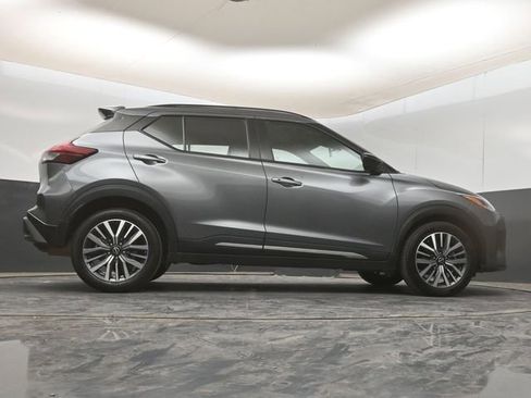 Used 2024 Nissan Kicks SR image 21