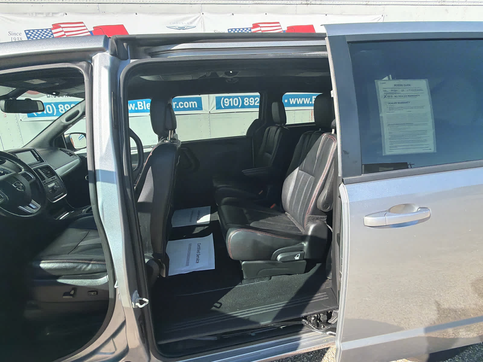 Used 2019 Dodge Grand Caravan GT FWD image 32