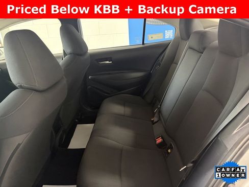 Used 2021 Toyota Corolla LE image 13