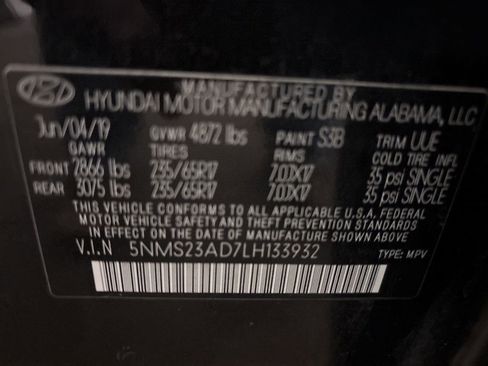 Used 2020 Hyundai Santa Fe SE image 11