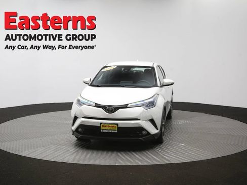 Used 2018 Toyota C-HR XLE FWD image 53