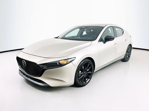 Used 2024 MAZDA MAZDA3 s image 3