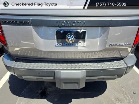 Used 2025 Toyota Land Cruiser 1958 AWD/4WD image 7