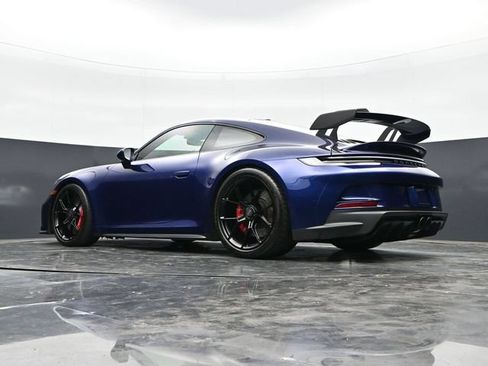 Used 2022 Porsche 911 GT3 RWD image 42