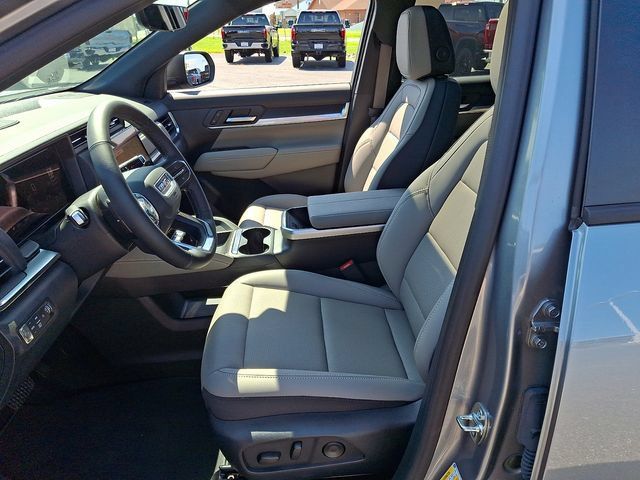 New 2026 GMC Terrain Elevation w/ Elevation Premium Package AWD/4WD image 9