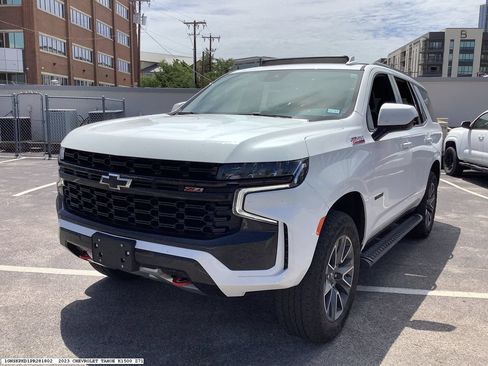 Used 2023 Chevrolet Tahoe Z71 AWD/4WD image 4