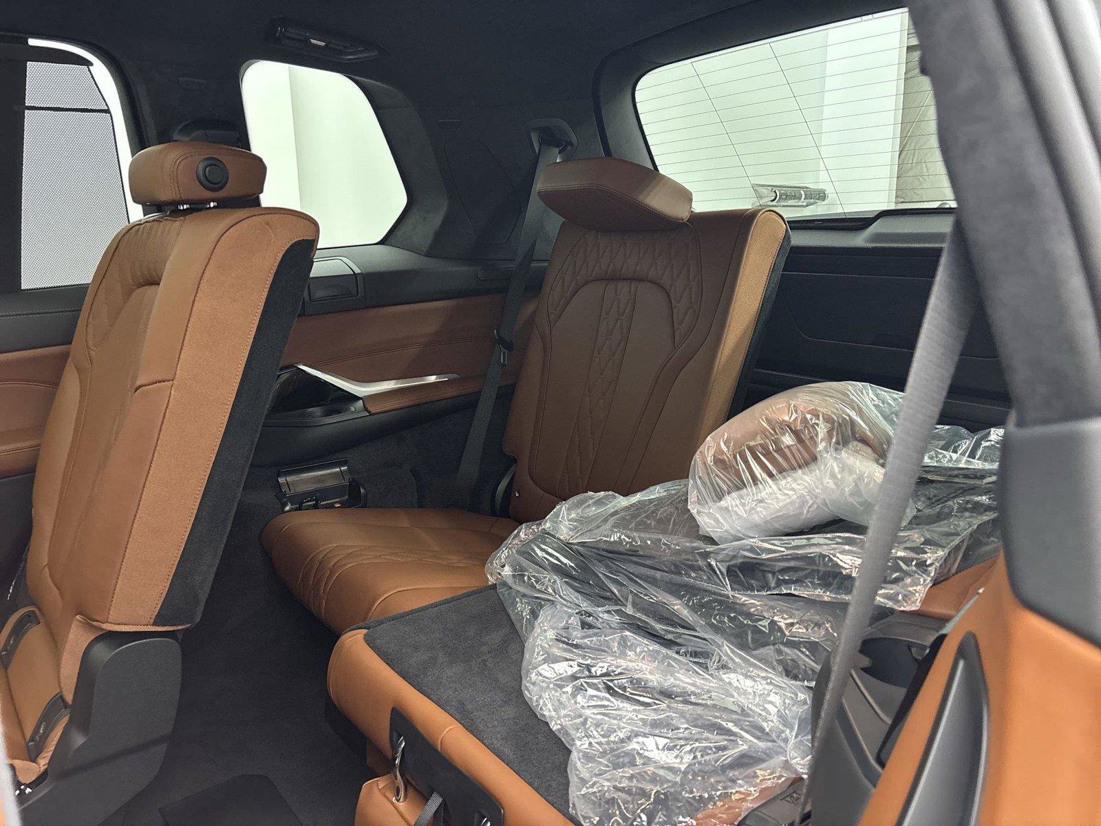 New 2027 BMW X7 xDrive40i w/ Executive Package AWD/4WD image 30