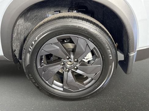 New 2026 Nissan Rogue SV image 30