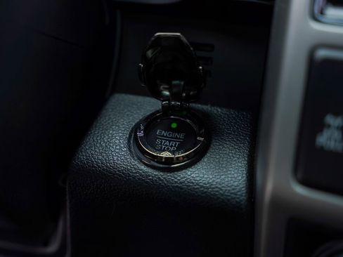 Used 2017 Ford F150 Lariat w/ Equipment Group 502A Luxury AWD/4WD image 37
