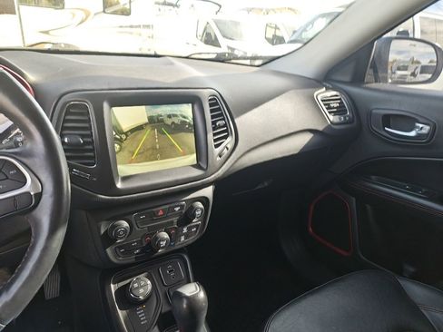 Used 2018 Jeep Compass Trailhawk w/ Cold Weather Group image 3